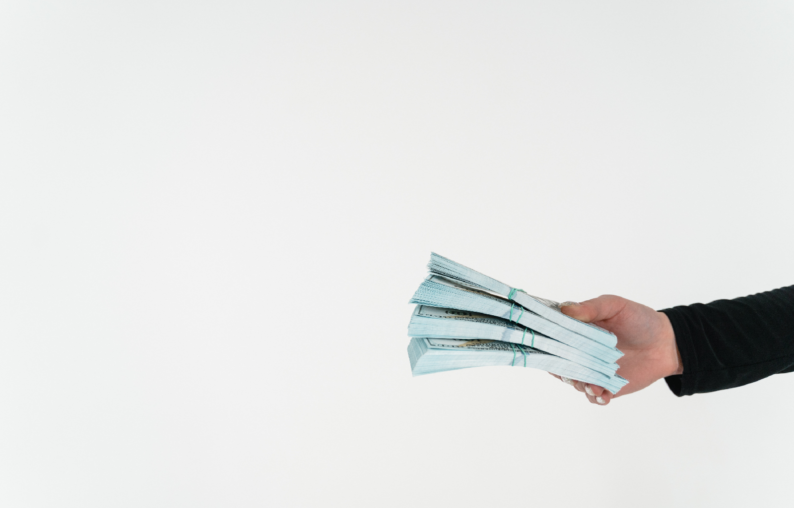 The Advantages of Selling Your Home to a Cash Buyer